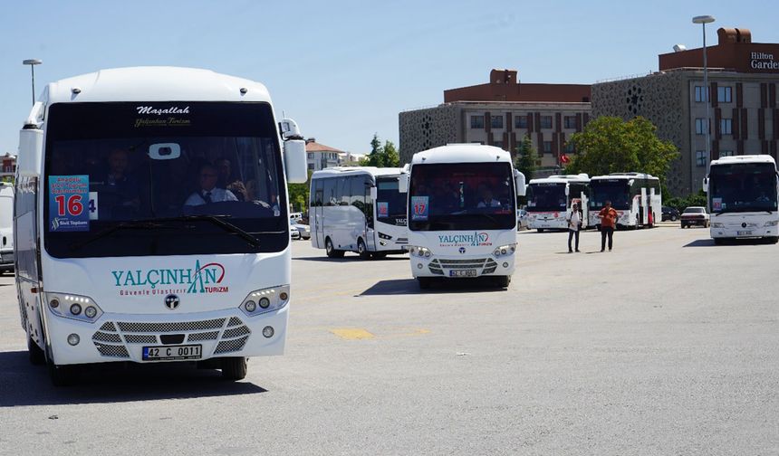 Konya'dan Ankara'ya "İnsani Koridor" konvoyu yola çıktı