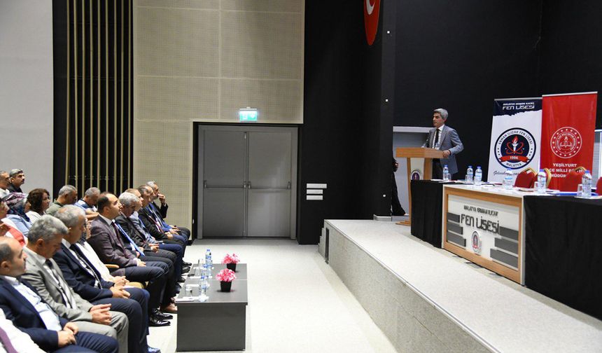 Malatya'da yeni eğitim-öğretim yılı için Eğitim Kurumu Müdürleri Kurulu toplandı