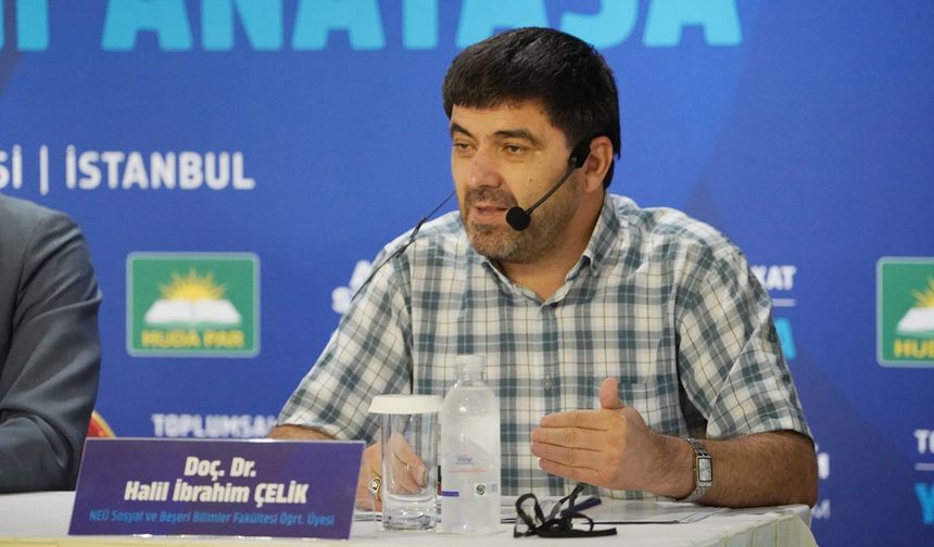 Doç. Dr. Çelik: Anayasa bağlamında manevi bir eğitim sistemi kurgulamalıyız