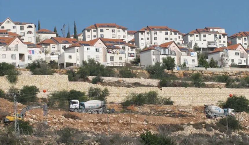 Siyonist Bakan itiraf etti: Trump karşı çıksa da Batı Şeria'yı fiilen ilhak ediyoruz