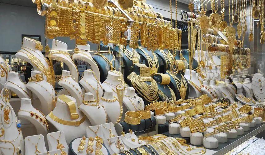 Altın fiyatları güne yükselişle başladı
