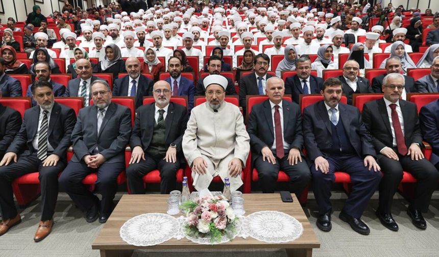 Arpaguş: Zorlu süreçten çıkışın yolu Kur’an ve Sünnete sarılmaktır