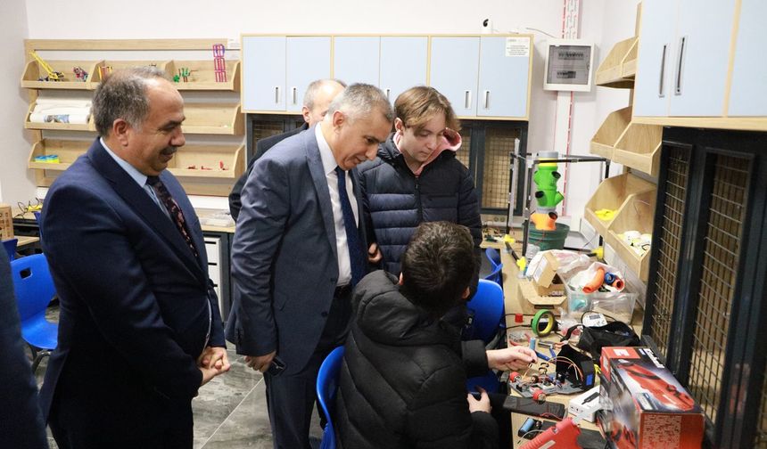 Bursa’da lise öğrencilerine yapay zeka eğitimi