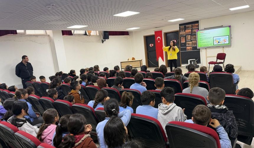 Siirt’te öğrencilere diyabet ve hijyen farkındalığı eğitimi