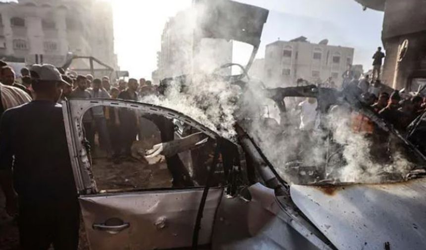 Siyonist işgalcilerin Gazze'de bir araca düzenlediği saldırıda 4 kişi şehit oldu