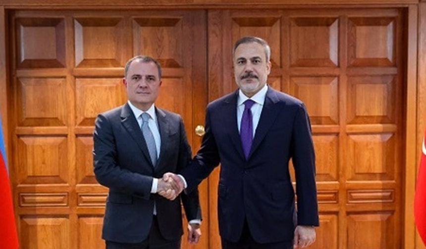 Bakan Fidan, Azerbaycanlı mevkidaşıyla görüştü