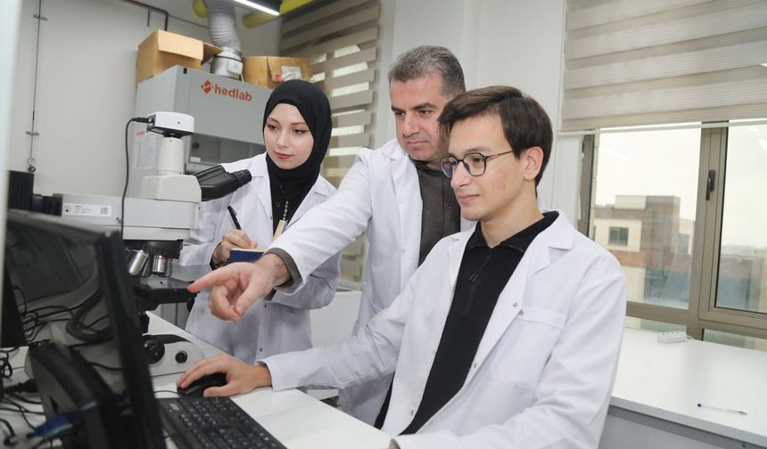 Bursa'da geleceğin hava ve uzay araçları için yüksek sıcaklık dayanımlı kompozitler üretiliyor