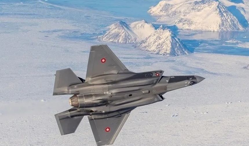 Danimarka'ya ait F-35 savaş uçakları NATO'nun "Arktik Gözcü" faaliyetine katıldı.