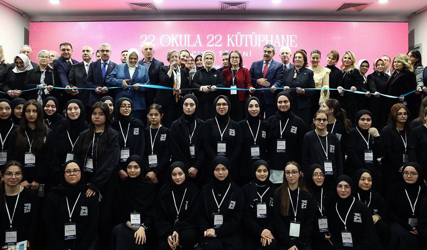 Emine Erdoğan 22 okul kütüphanesinin açılışını yaptı