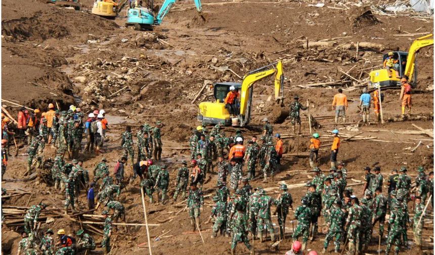 Endonezya’da toprak kaymasında ölü sayısı 85’e yükseldi