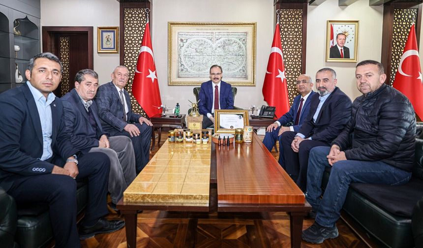 Siirt’in Cahter Balı Paris’te ‘Platinum Quality’ ödülüne layık görüldü