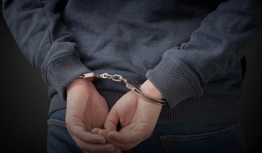 Bakan Gürlek’in tapu kayıtlarını sorgulayan ilçe tapu müdürü tutuklandı