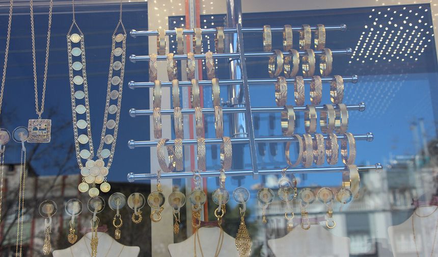 Kuyumcu Yüzgeç: Altın uzun vadede yeniden yükselişe geçecek