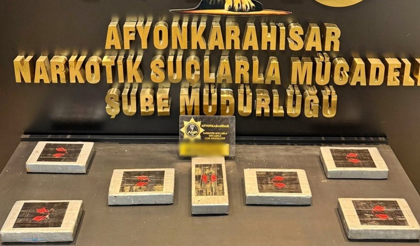 Afyonkarahisar'da uyuşturucu operasyonu: 3 şüpheli tutuklandı