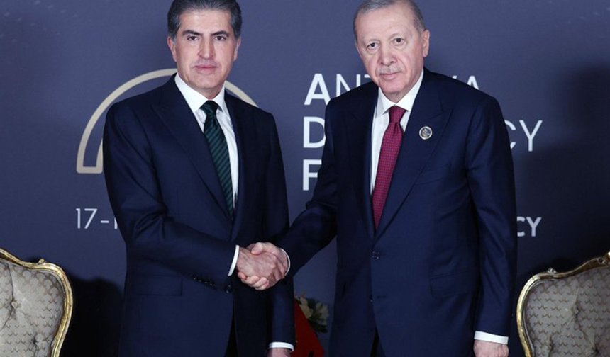 Cumhurbaşkanı Erdoğan IKBY Başkanı Barzani ile görüştü