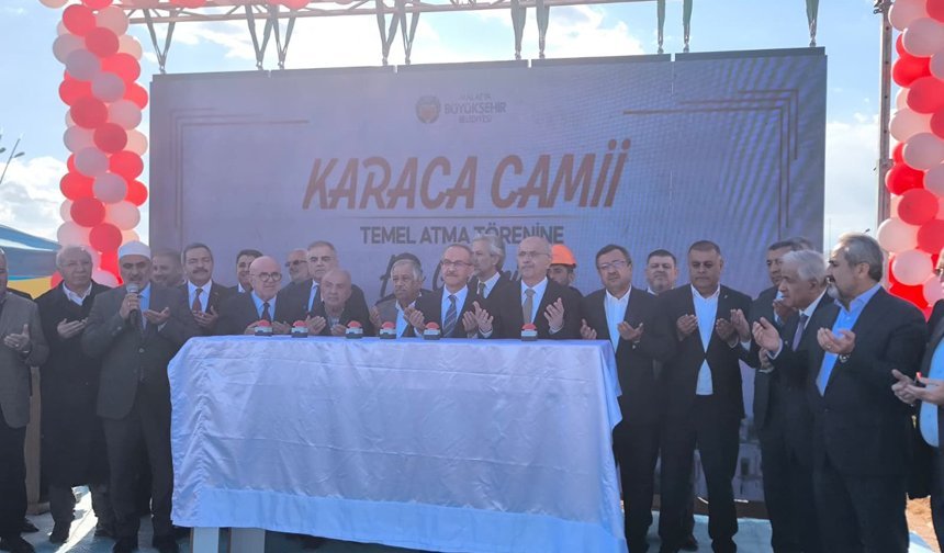 Depremde yıkılan Malatya Şehir mezarlığı Camii'nin temeli atıldı