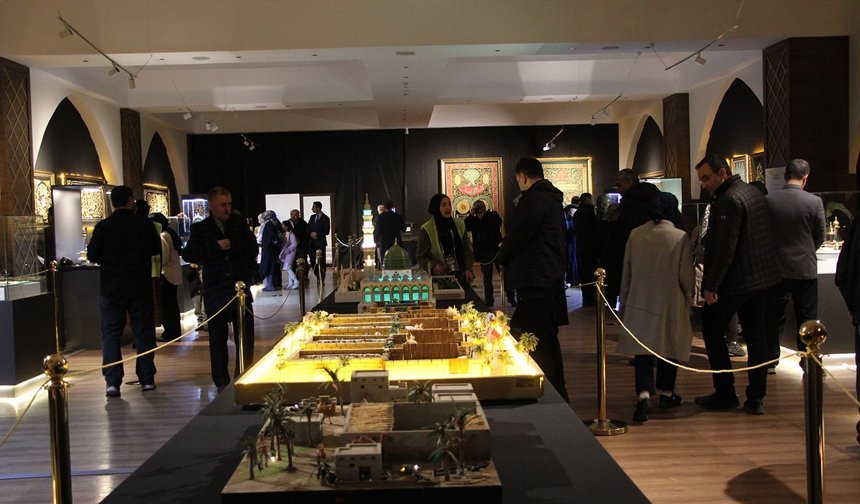 Gaziantep'te Kutsal Emanetler Sergisi açıldı