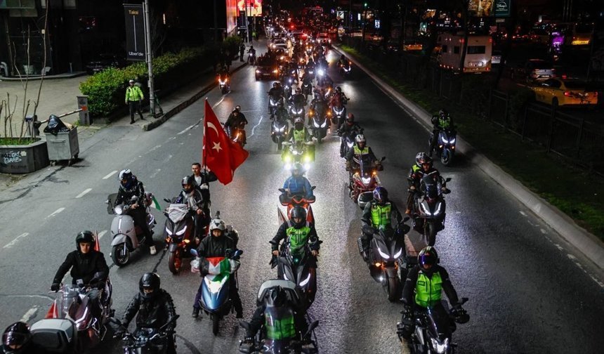 İstanbul'da işgal ve zulme karşı yüzlerce araçlık konvoy