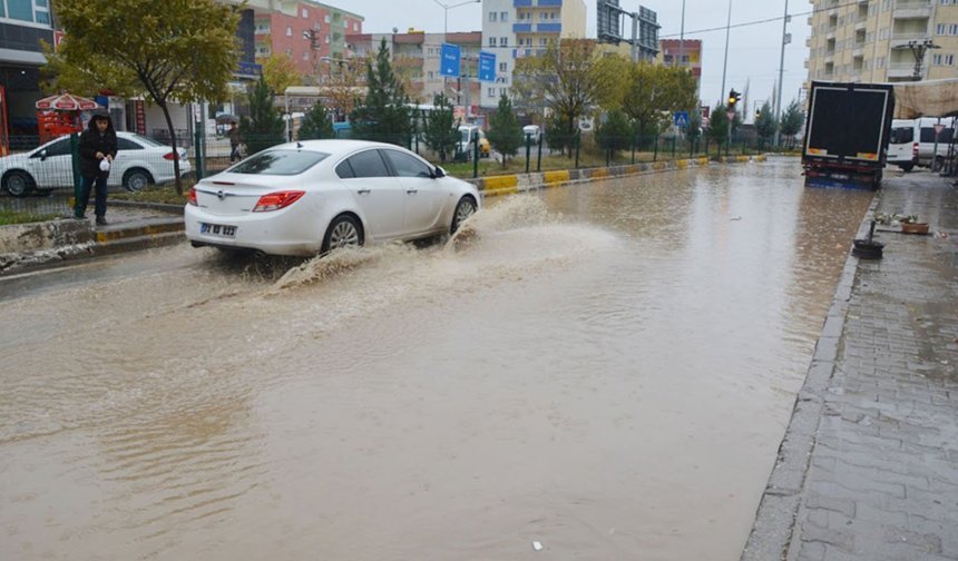 Meteoroloji'den kuvvetli yağış uyarısı