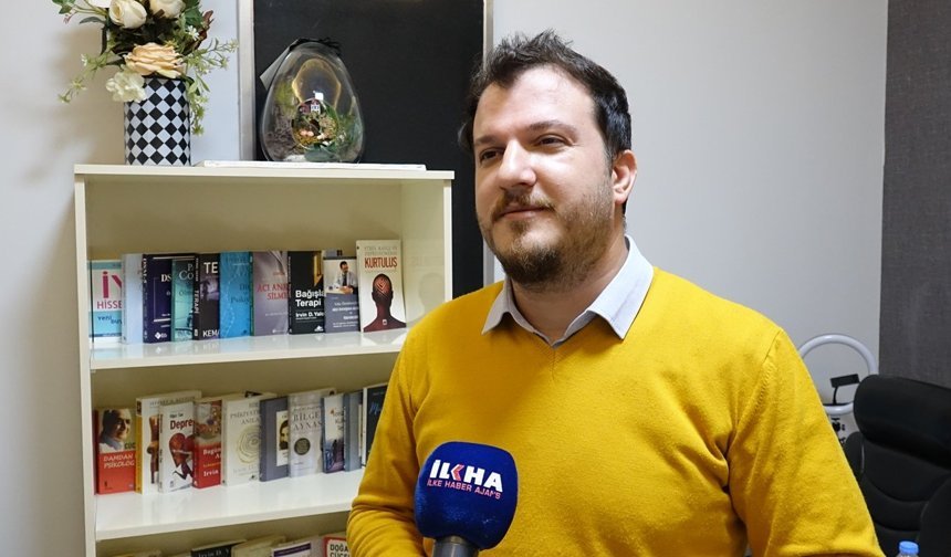 Psikolog ve aile terapisti Kartal: Sosyal medya ve yalnızlık gençlerin ruh sağlığını etkiliyor