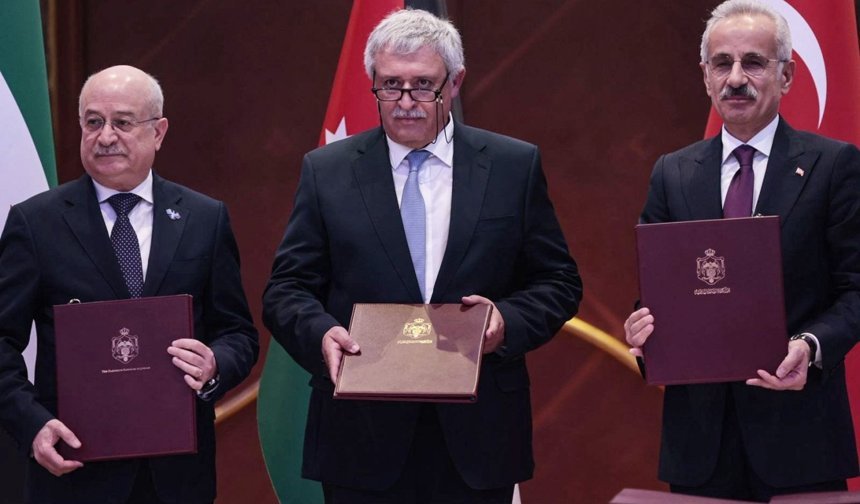 Türkiye, Ürdün ve Suriye arasında iş birliği mutabakatı imzalandı