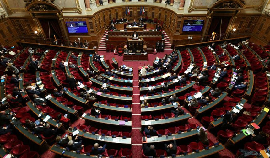 Fransız parlamentosundan Yeni Kaledonya kararı