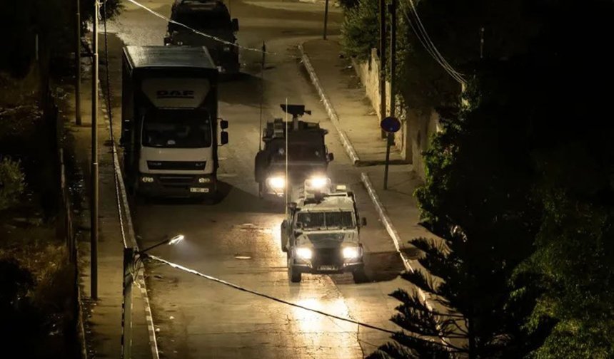 İşgalciler Batı Şeria'da baskınlarını yoğunlaştırdı