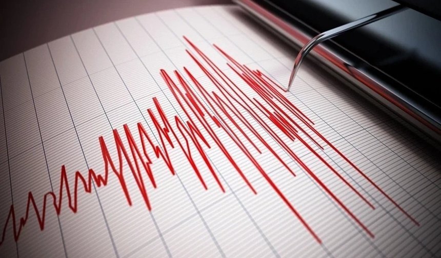 Şili'de 5,8 büyüklüğünde bir deprem