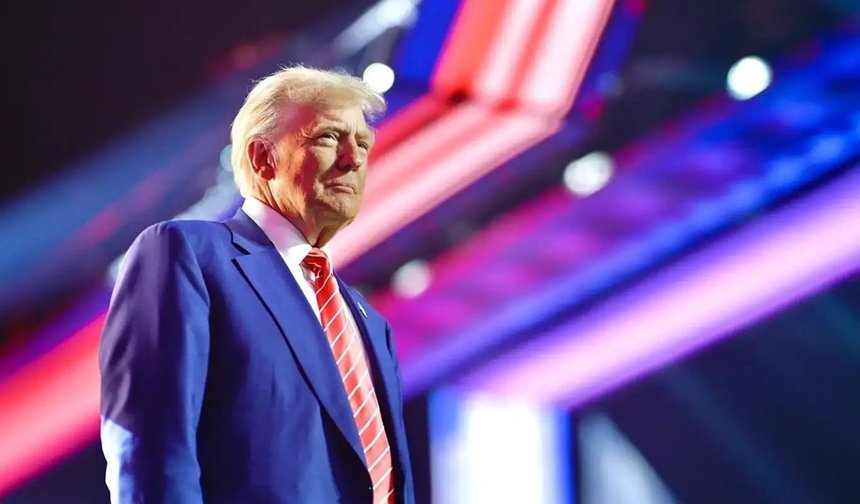 Trump'tan yine tehdit: İran anlaşmazsa daha yüksek seviyede bombalayacağız