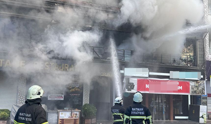 Batman'da pastanede yangında büyük çapta maddi hasar oluştu