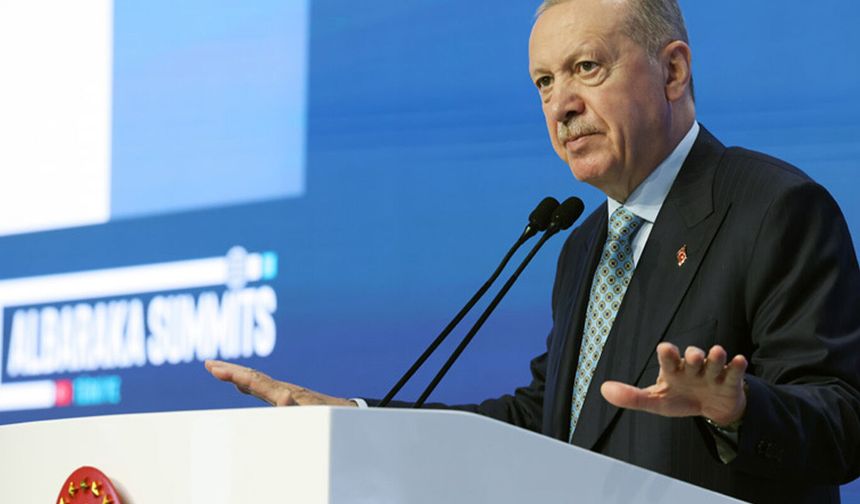 Cumhurbaşkanı Erdoğan: İslam ekonomisinde yeni fikirler ve çözümler geliştirilmeli