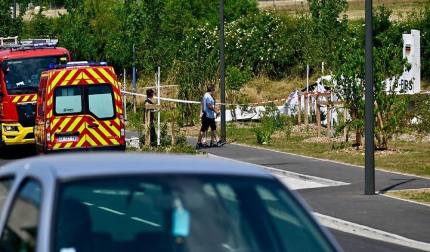 Fransa'da paraşütçüleri taşıyan uçak düştü: 11 ölü