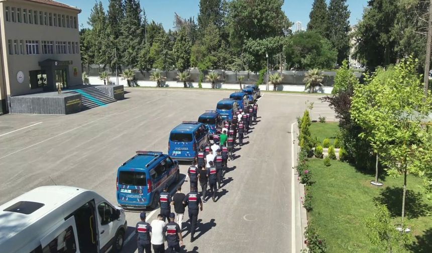 Gaziantep merkezli 14 ilde siber dolandırıcılık operasyonunda 37 gözaltı