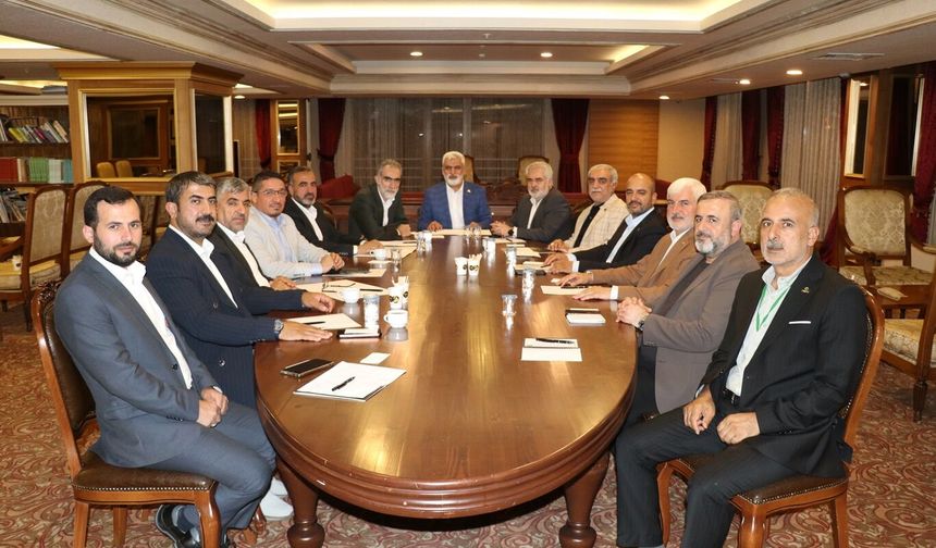 HAKSİAD Genel Başkanı Turgut başkanlığında iş adamları buluşması masaya yatırıldı
