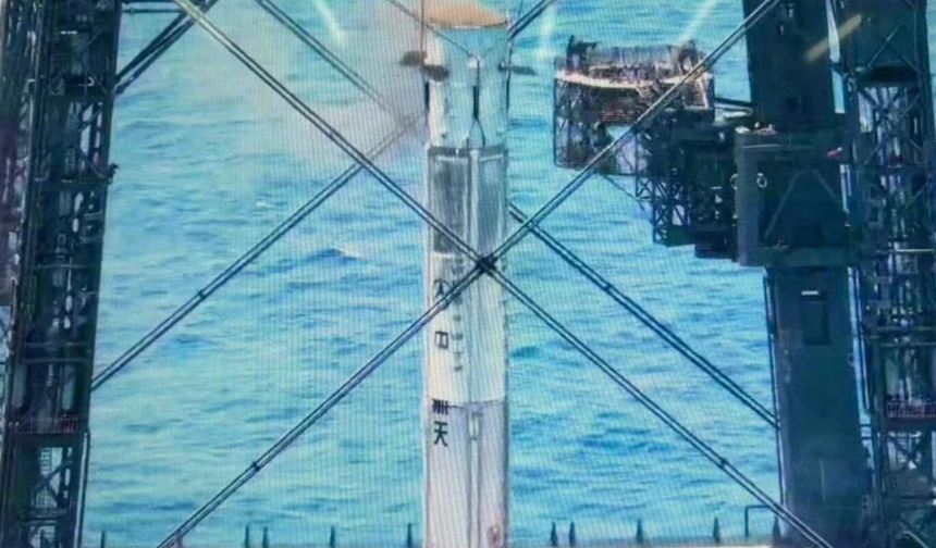 Çin'den dünyada ilk defa ağla roket yakalama testi