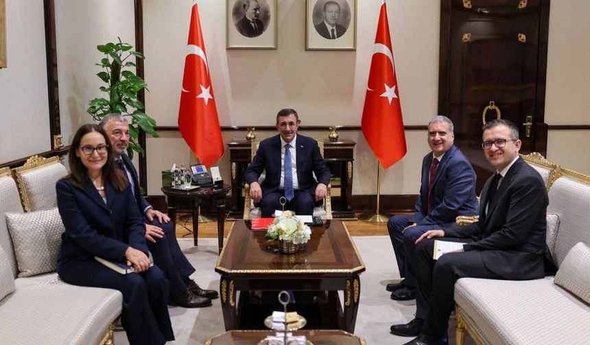 Cumhurbaşkanı Yardımcısı Yılmaz, Dünya Bankası yetkilileriyle görüştü