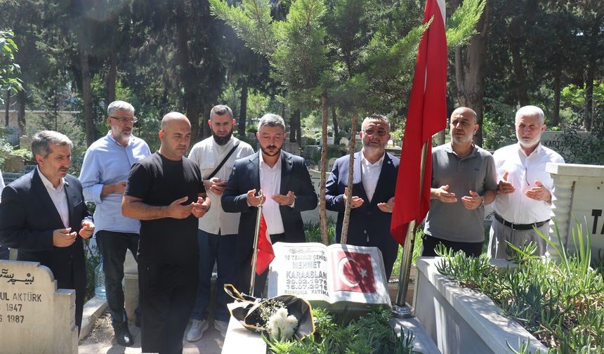 HÜDA PAR Genel Başkan Yardımcısı Aslan: Bu milletin direnişi, küresel güçlerin kavramlarıyla vaftiz edilemez