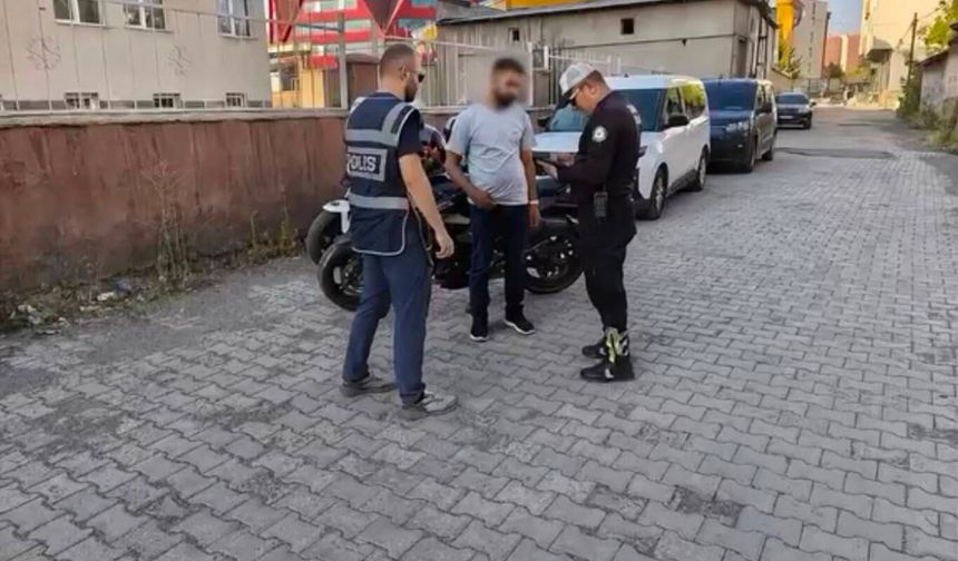 Ağrı'da çevreyi rahatsız eden sürücüye idari para cezası