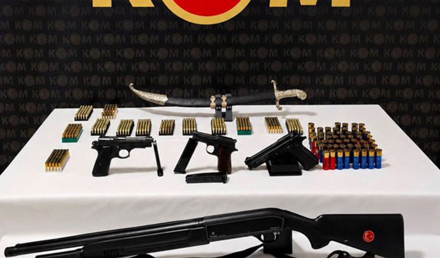 Bayburt'ta kaçakçılık operasyonunda silah ve 665 fişek ele geçirildi