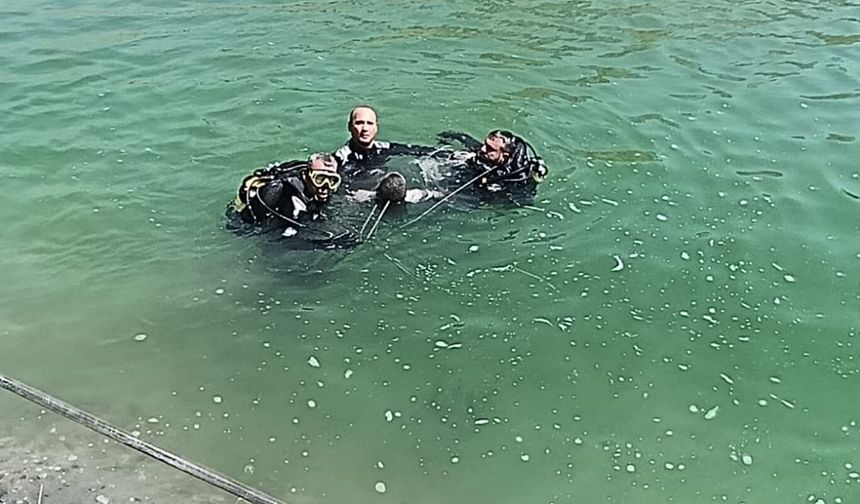 Botan Çayı'nda kaybolan baba ve oğul hayatını kaybetti