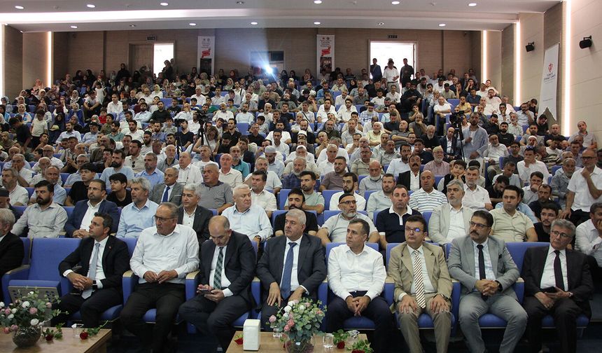 Diyanet İşleri Başkan Yardımcısı Karaca: Müslümanlar Peygamber Efendimizin ahlakını rol model edinmeli