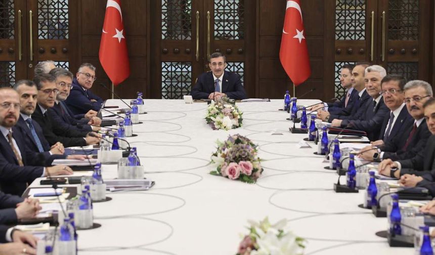 Ekonomi Koordinasyon Kurulu bugün toplanıyor: Gözler yeni OVP'de