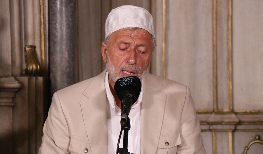 Eyüpsultan'da Mevlid Kandili coşkuyla kutlandı