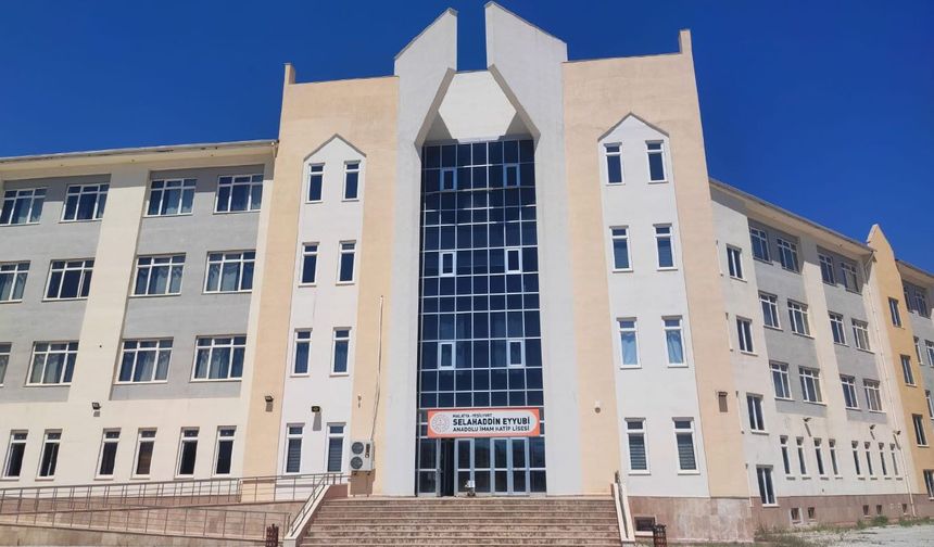 İmam hatip lisesinin YKS başarısı göz kamaştırıyor