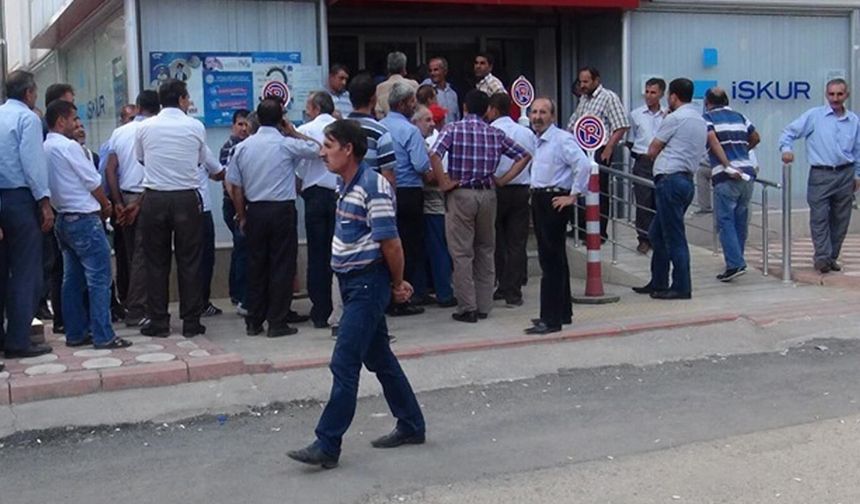 İşsizlik oranı yüzde 7,9 seviyesine geriledi