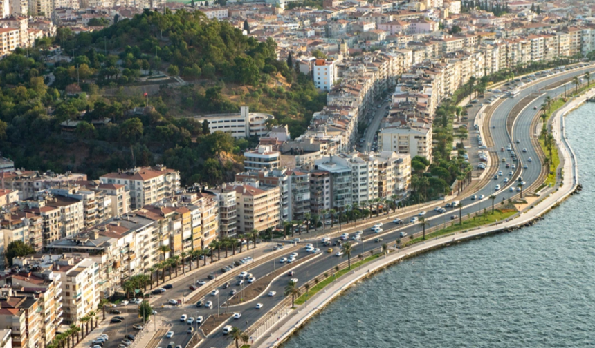 İzmir'de konut satışları temmuz ayında geriledi