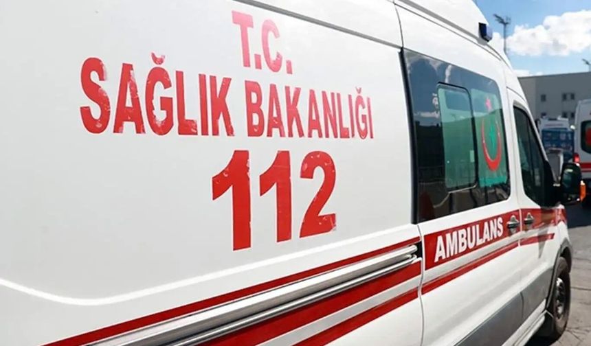 Kırıkkale'de pikap ile hafif ticari araç çarpıştı: 5 yaralı