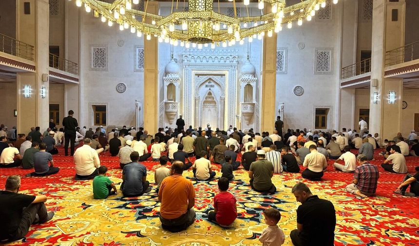 Mevlid Kandili Mardin'de yoğun katılımla idrak edildi