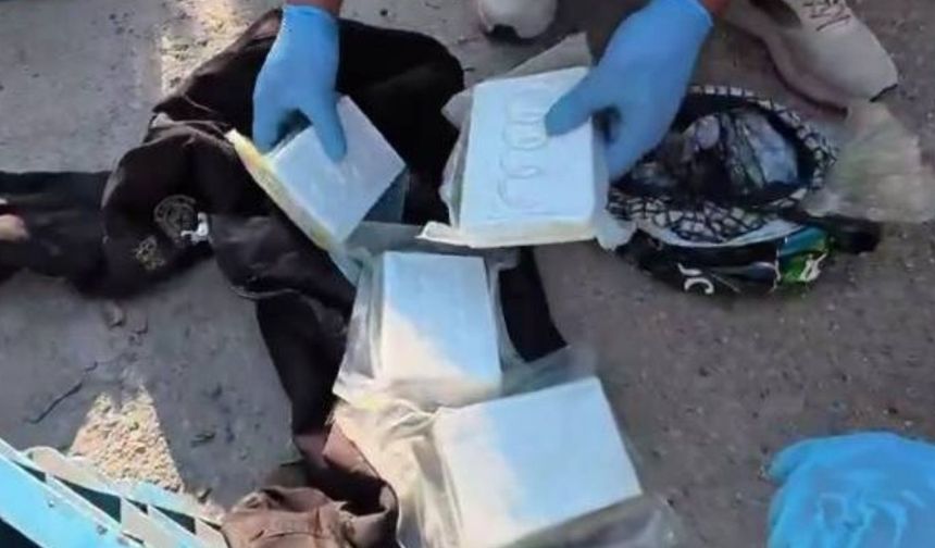 Muğla'da durdurulan araçta 2 kilogram kokain ele geçirildi
