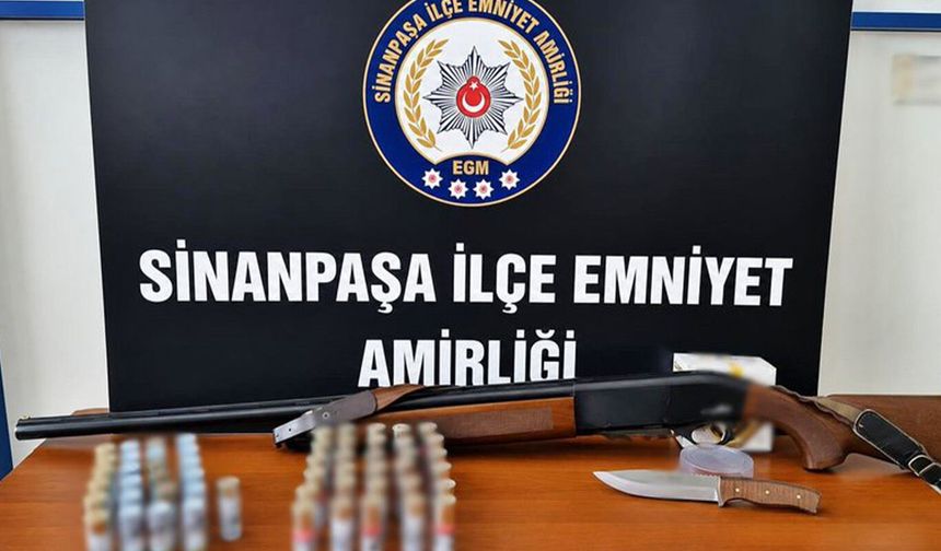 Afyonkarahisar'da sosyal medyada silah paylaşımı yapan şüpheli yakalandı